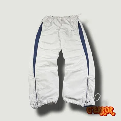 Pre-owned Nike 00s  Vintage Nylon Baggy Double Swoosh Parachute Joggers In White