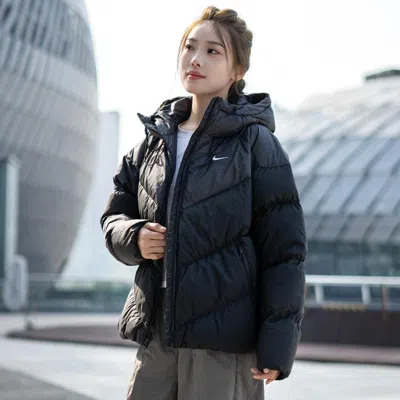 Nike (wmns)  Sportswear Windrunner Storm-fit Jacket 'black'