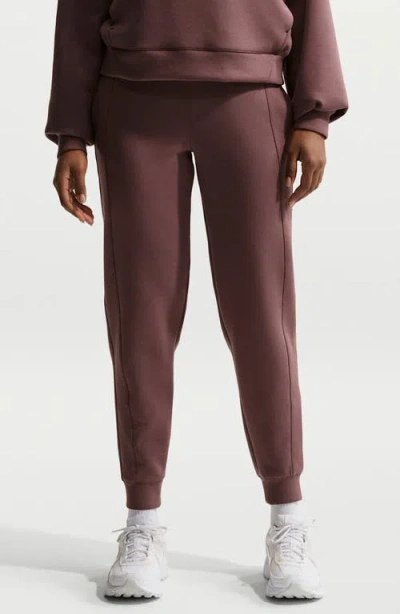 Nike 24.7 Dri-fit Mid-rise Joggers In Burgundy
