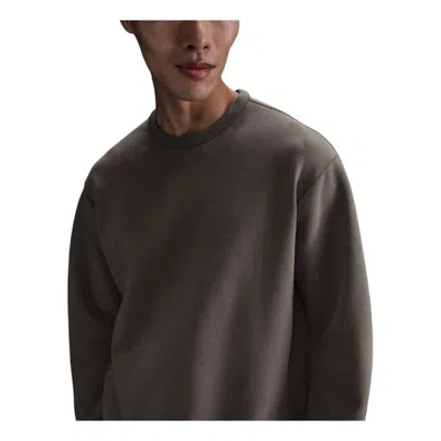 NIKE NIKE 24.7 IMPOSSIBLYSOFT DRI-FIT CREW ASIA SIZING 'CAVE STONE'
