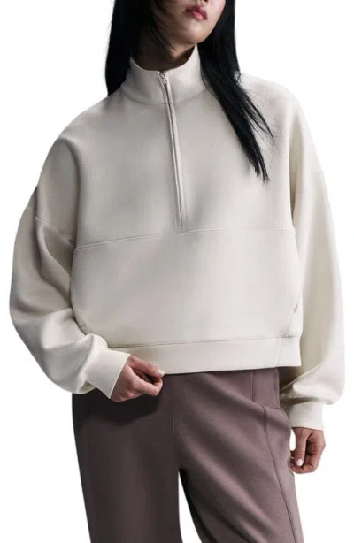 Nike 24.7 Impossiblysoft Dri-fit Oversize Half Zip Top In White