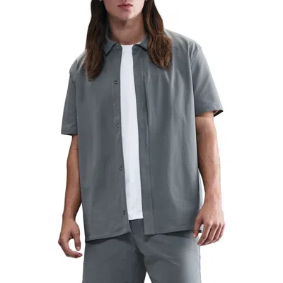 Nike 24.7 Perfectstretch Dri-fit Short Sleeve Button-up Shirt In Gray