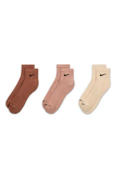 Nike 3-pack Dri-fit Everyday Plus Cushioned Ankle Socks In Multi