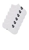 Nike 3 Pack No-show Socks In White & Black
