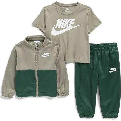 Nike Babies'  3-piece Essential Set In Green