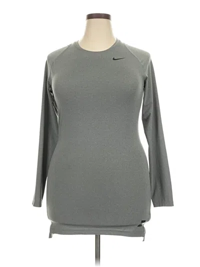 Pre-owned Nike 3/4 Sleeve T-shirt In Gray