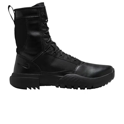 Pre-owned Nike 8 Inch Special Field Boot 'air Field Ukiah' | Black | Men's Size 6