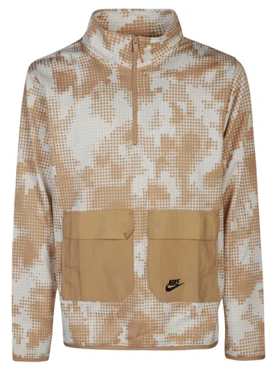 Nike In Neutral