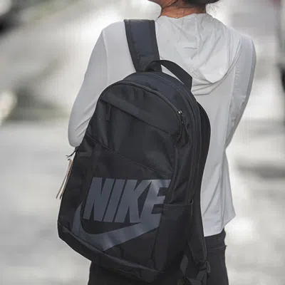 Nike 耐克男包女包运动双肩包学生书包电脑包旅行包大容量 In Black