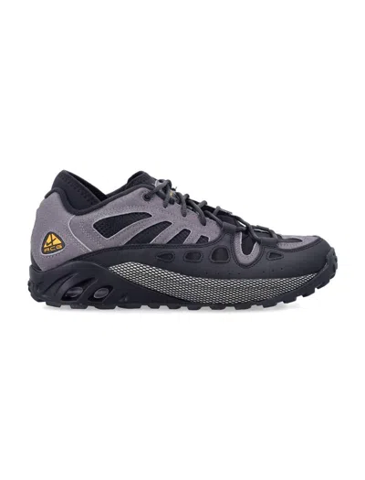 Nike Acg Air Exploraid In Black