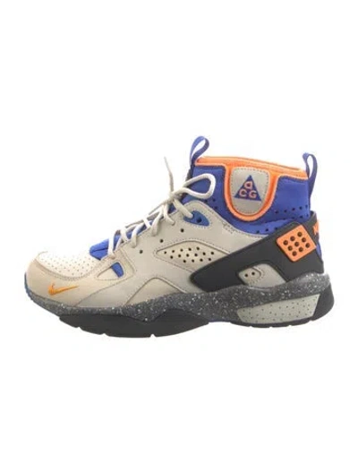 Pre-owned Nike Acg Air Mowabb Og Sneakers In Neutral