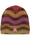 Nike Acg Beanie In Gelb