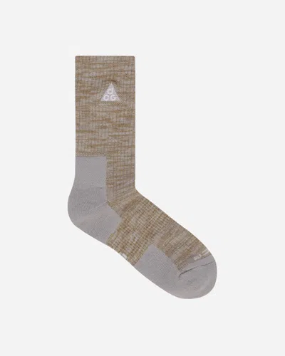 Nike Acg Everyday Cushioned Crew Socks Beige / Summit White In Multicolor