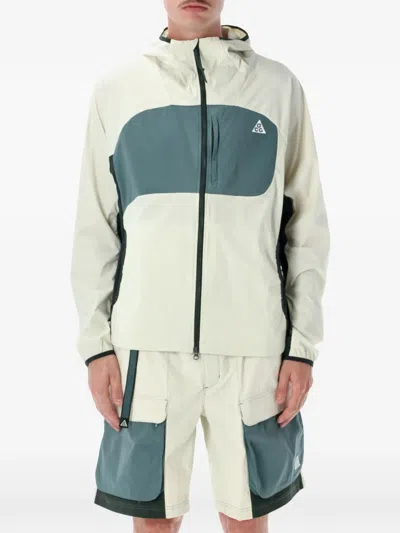 Nike Acg Five Towers Jacket In Multi