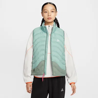 Nike Acg "lava Flow" Women's Therma-fit Adv Vest In Green