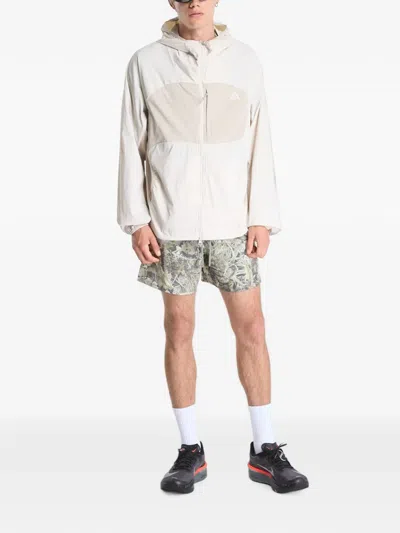 Nike Acg Leaf-print Shorts In White