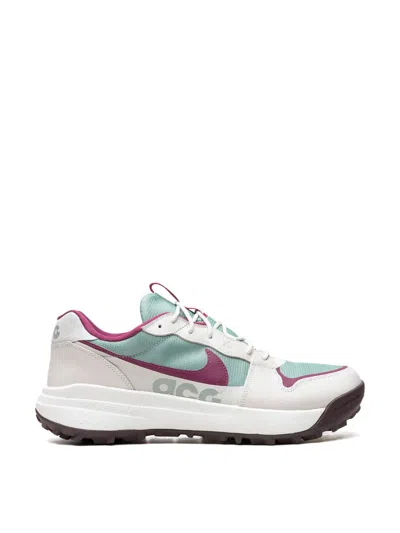 Nike Acg Lowcate Trainers