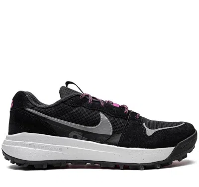 Nike Acg Lowcate Sneakers In Black