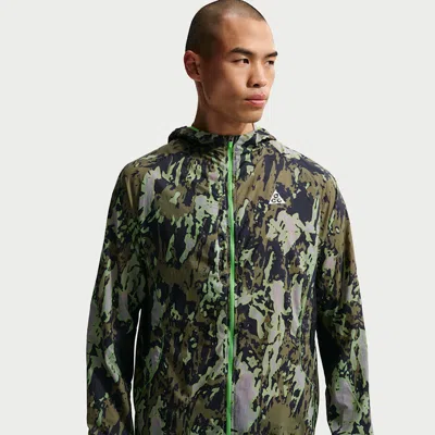 Nike Acg Men's Trail Running Jacket In Green