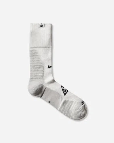 Nike Acg Outdoor Cushioned Crew Socks Summit White / Light Smoke Grey In Gray
