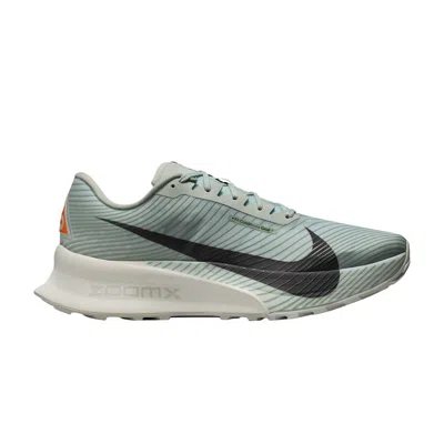 Pre-owned Nike Acg Ultrafly Trail 'light Silver Jade Horizon Safety Orange' | Green | Men's Size 7
