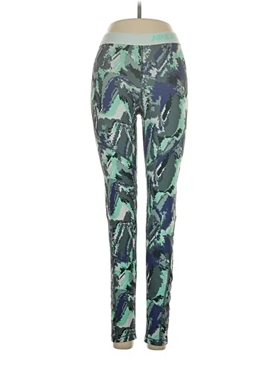 Pre-owned Nike Active Pants In Green