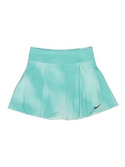 Pre-owned Nike Active Skort In Green