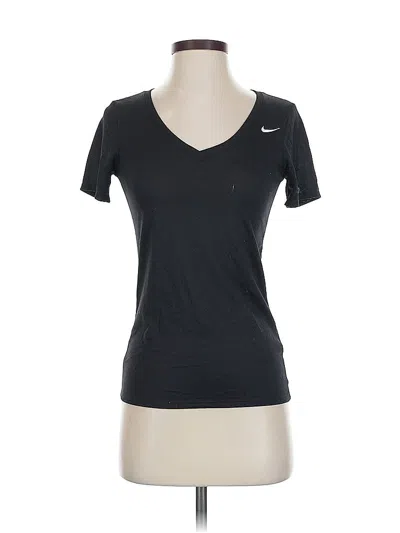 Pre-owned Nike Active T-shirt In Black
