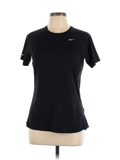 Pre-owned Nike Active T-shirt In Black