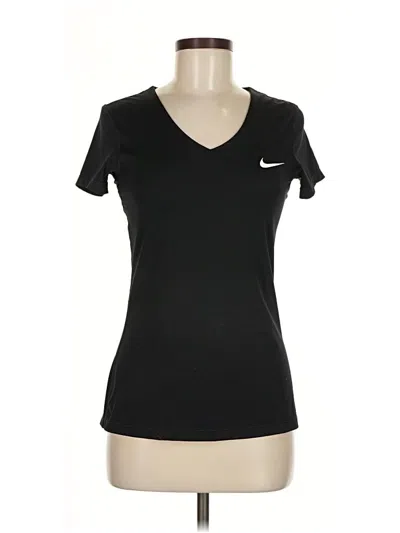 Pre-owned Nike Active T-shirt In Black