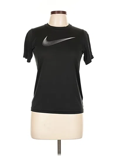 Pre-owned Nike Active T-shirt In Black