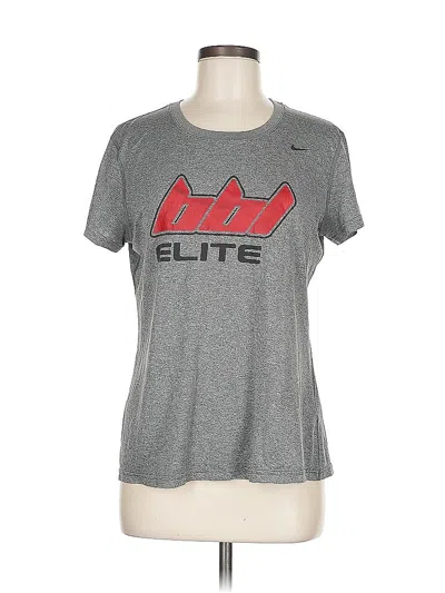 Pre-owned Nike Active T-shirt In Gray