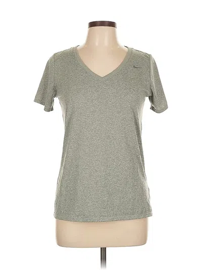 Pre-owned Nike Active T-shirt In Gray
