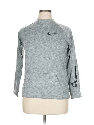Pre-owned Nike Active T-shirt In Gray