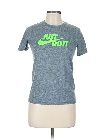 Pre-owned Nike Active T-shirt In Gray