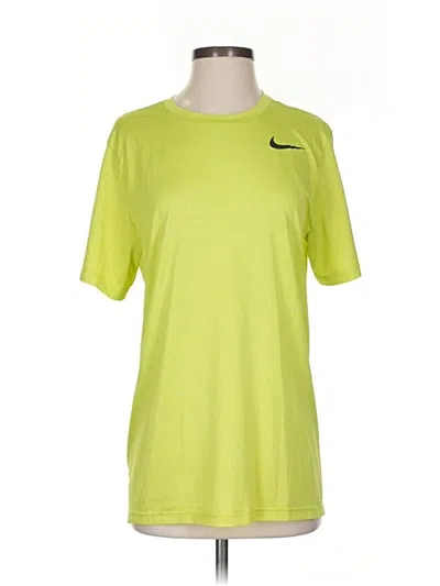Pre-owned Nike Active T-shirt In Green