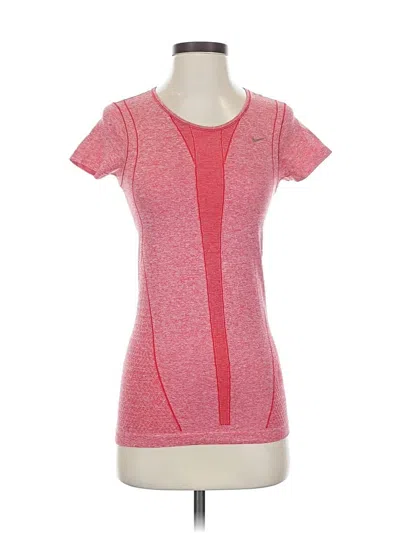 Pre-owned Nike Active T-shirt In Pink