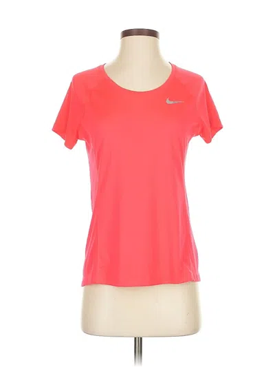 Pre-owned Nike Active T-shirt In Red