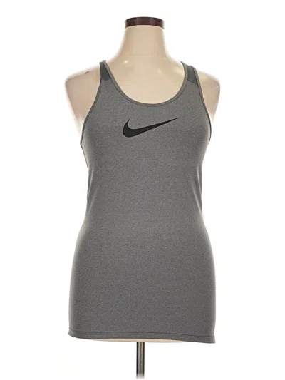 Pre-owned Nike Active Tank Top In Gray