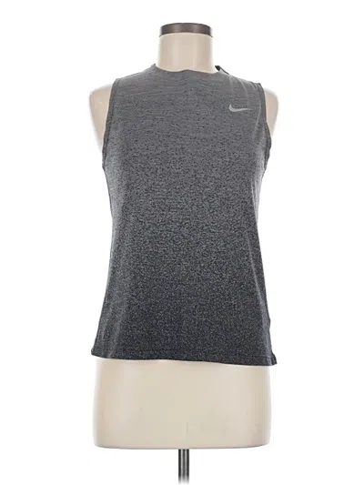 Pre-owned Nike Active Tank Top In Gray