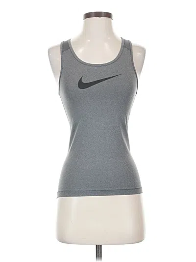Pre-owned Nike Active Tank Top In Gray
