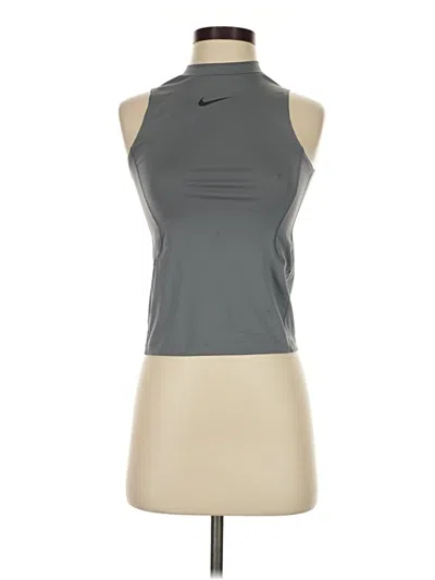 Pre-owned Nike Active Tank Top In Gray