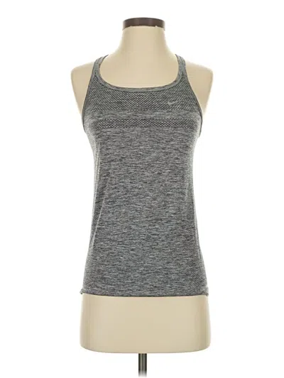 Pre-owned Nike Active Tank Top In Gray
