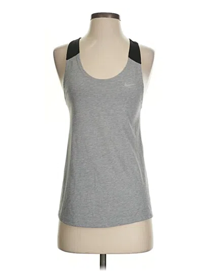 Pre-owned Nike Active Tank Top In Gray