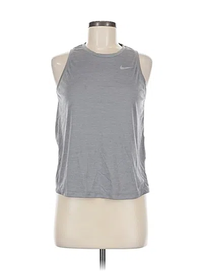 Pre-owned Nike Active Tank Top In Silver