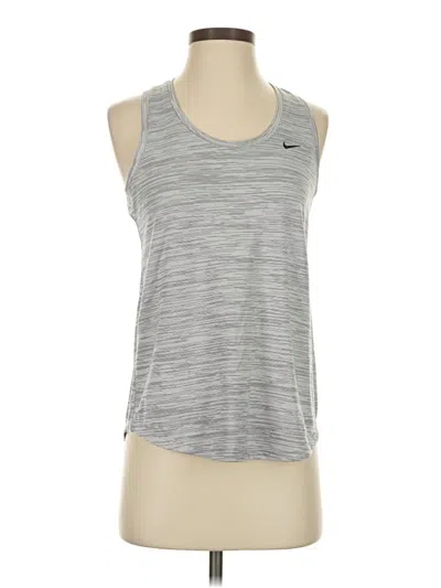 Pre-owned Nike Active Tank Top In Silver