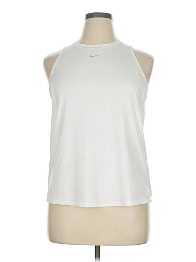 Pre-owned Nike Active Tank Top In Silver