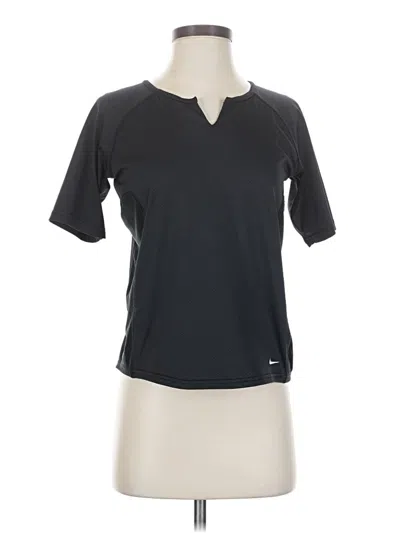 Pre-owned Nike Active T-shirt In Black