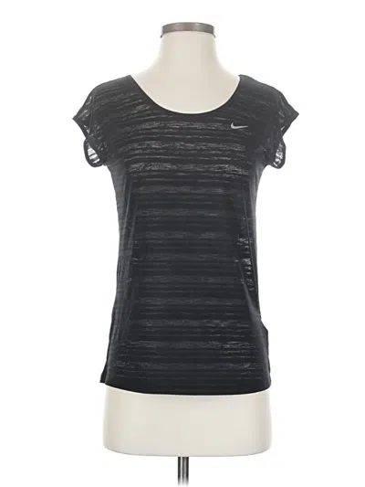 Pre-owned Nike Active T-shirt In Black