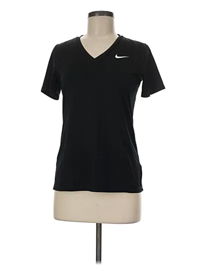 Pre-owned Nike Active T-shirt In Black